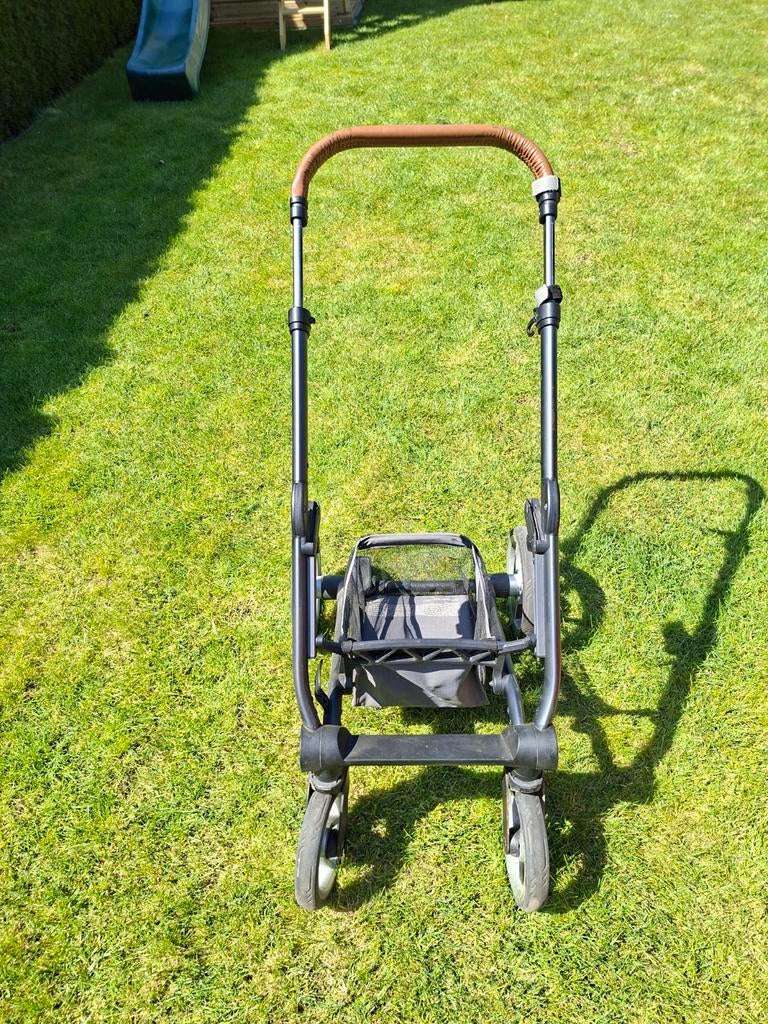 Maxicosi kinderwagen. Complete set., Ophalen, Gebruikt