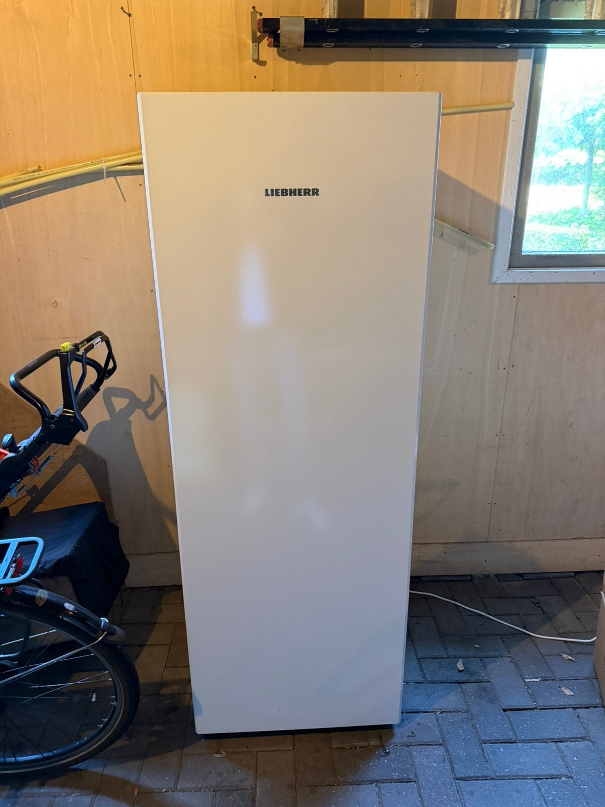 Vrieskast Liebherr no frost, Zo goed als nieuw, Energieklasse A of zuiniger, 140 tot 160 cm, Ophalen