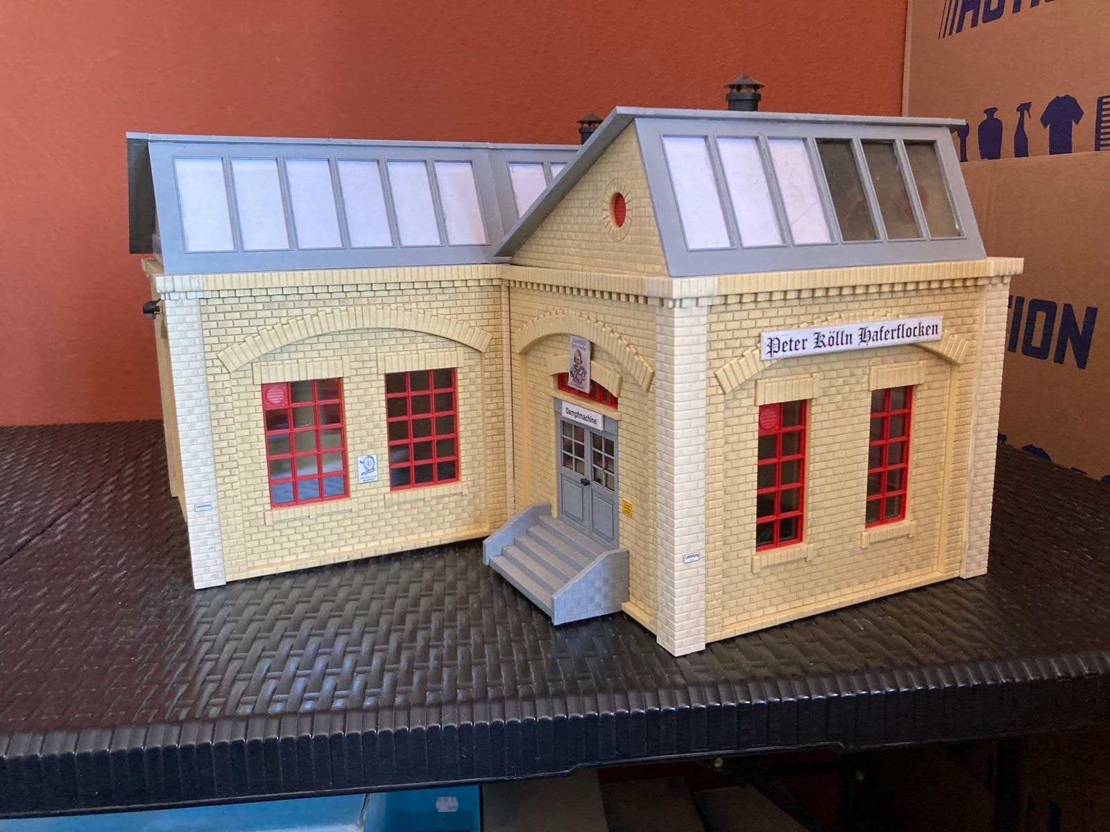 Modelbouw Peter Köln Hafenflocken fabriek/loods. Piko, Ophalen, Gebruikt, 1:32 tot 1:50