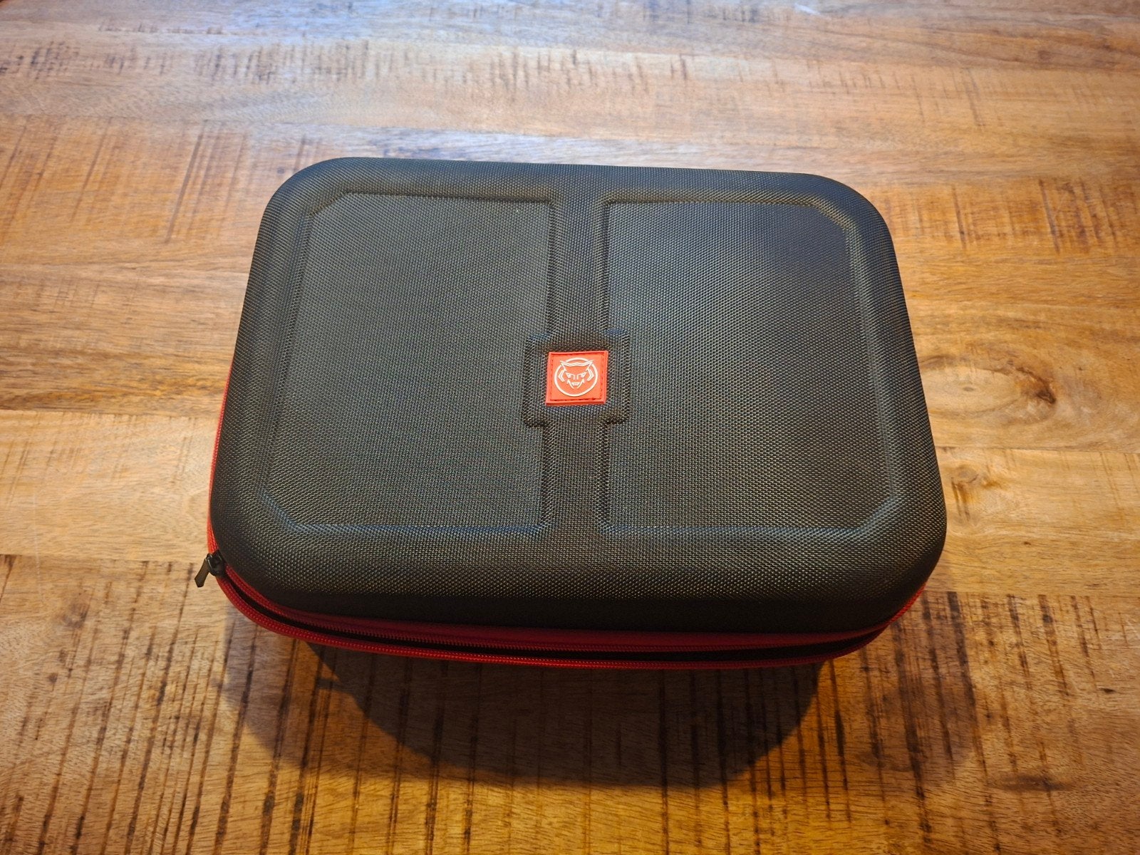 QWARE Nintendo Switch en Switch 2 Draagtas, Ophalen of Verzenden, Zo goed als nieuw, Overige modellen, Hoesje, Tasje of Behuizing