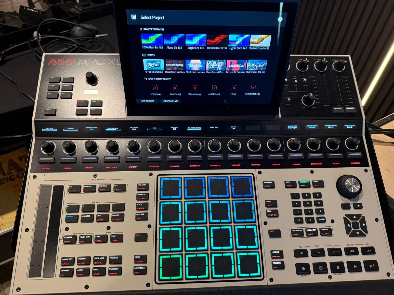 MPC - XL, Muziek en Instrumenten, Samplers, Ophalen, Zo goed als nieuw