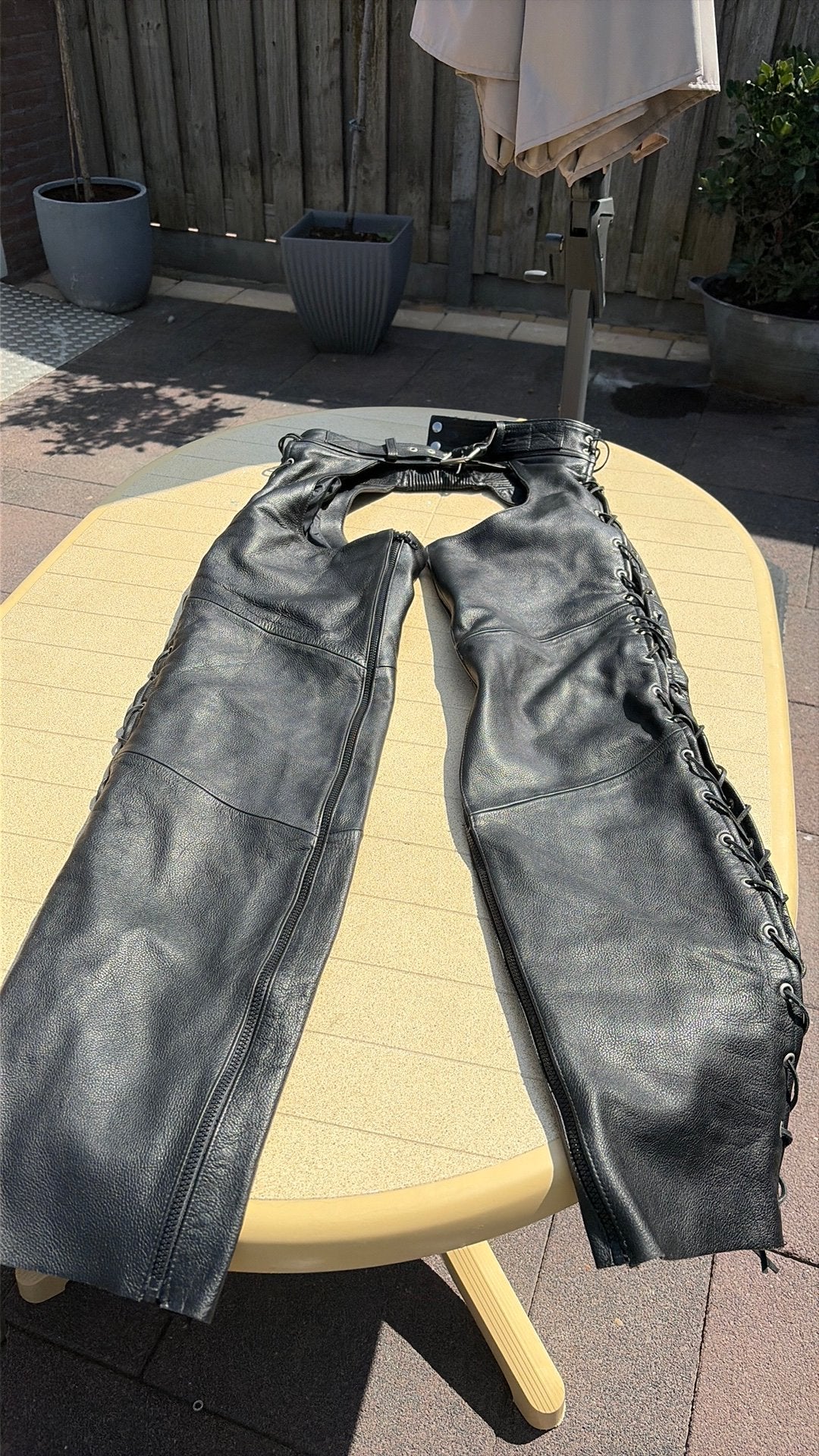 te koop Motor chaps . Leer Motor Gay, Ophalen of Verzenden, Nieuw zonder kaartje, Broek | leer
