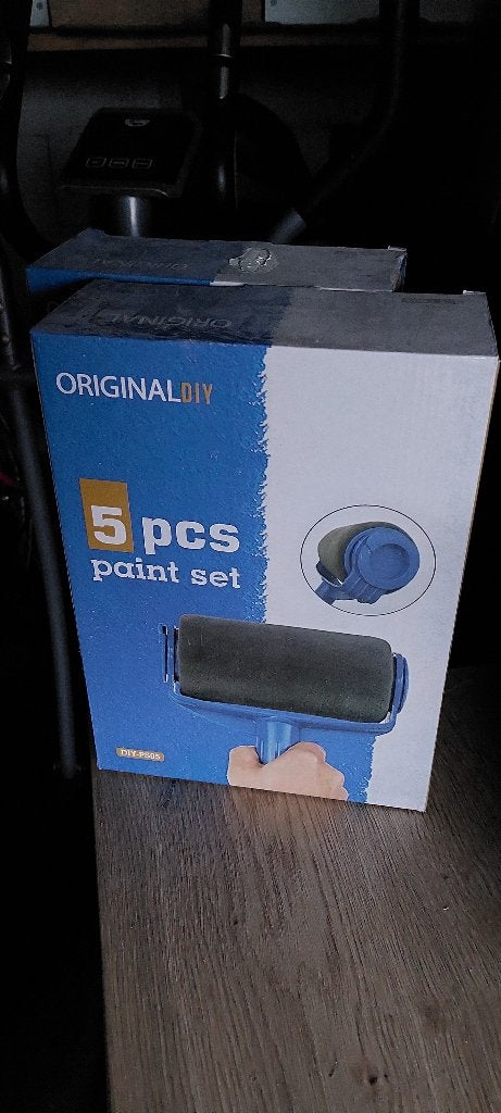 verfsets/latexsets twee nieuwe ongeopende dozen, Doe-het-zelf en Verbouw, Ophalen of Verzenden, Nieuw, Verfroller