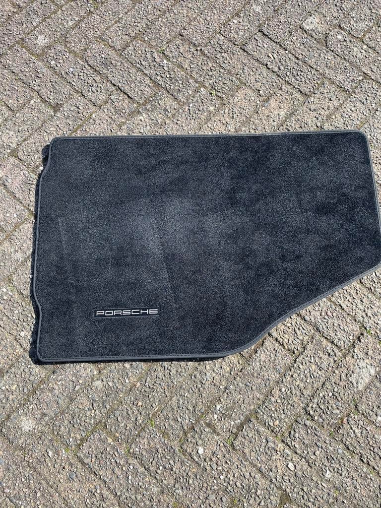 Porsche vloermat, Ophalen, Zo goed als nieuw