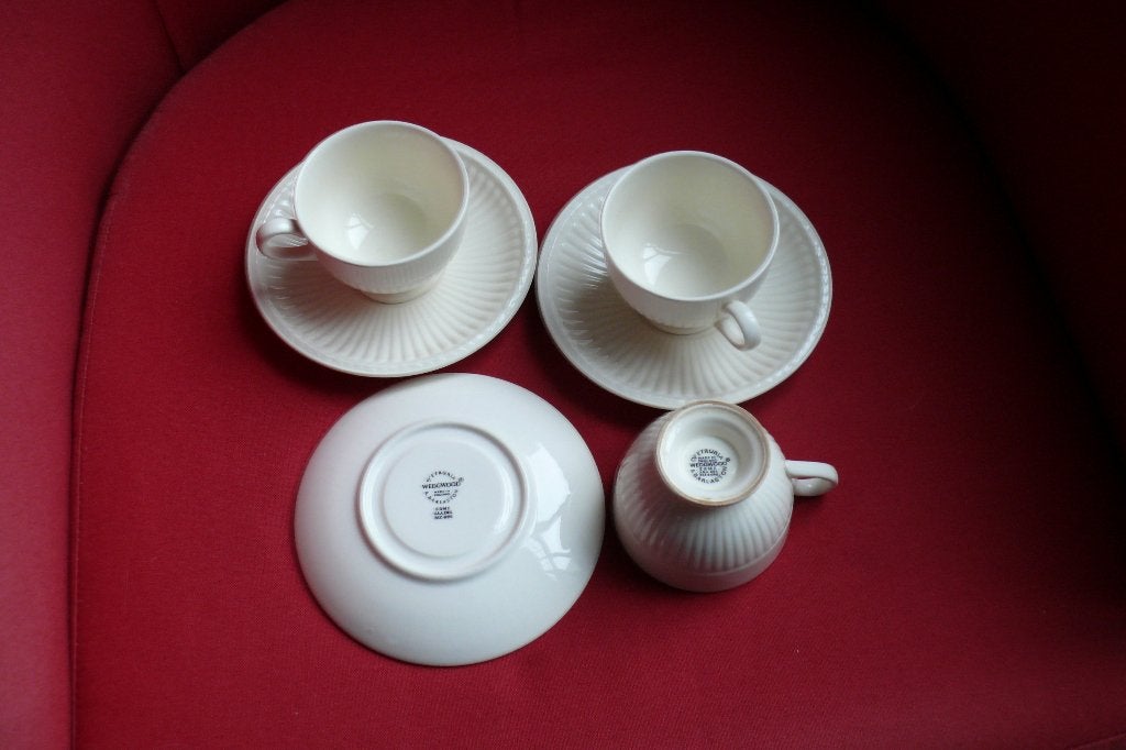 wedgwood edme kopjes, uit jaren 50 (kop& schotels), Overige materialen, Klassiek, Ophalen of Verzenden, Zo goed als nieuw
