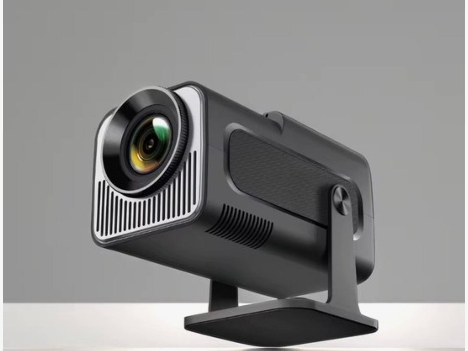 BEAMER+doek+afstandsbedienig. W.K Tip, Ophalen, Zo goed als nieuw, LED, Ultra HD (4K)
