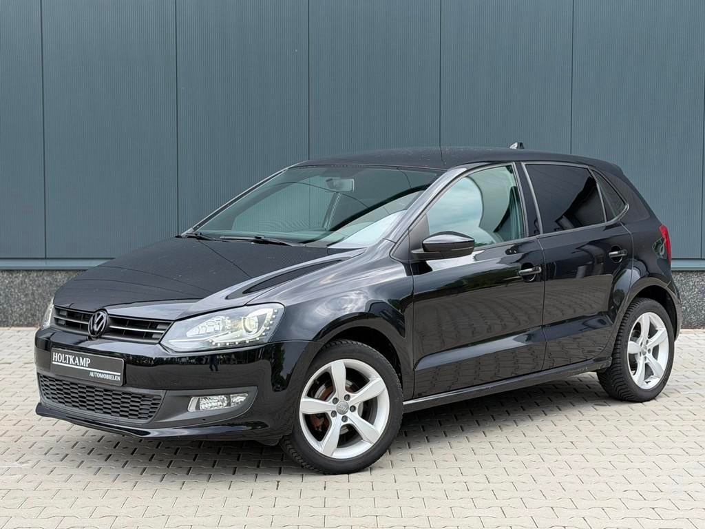 Volkswagen Polo 1.4-16V HighLine | AIRCO | CARPLAY | CRUISE, Voorwielaandrijving, 970 kg, 86 pk, Gebruikt