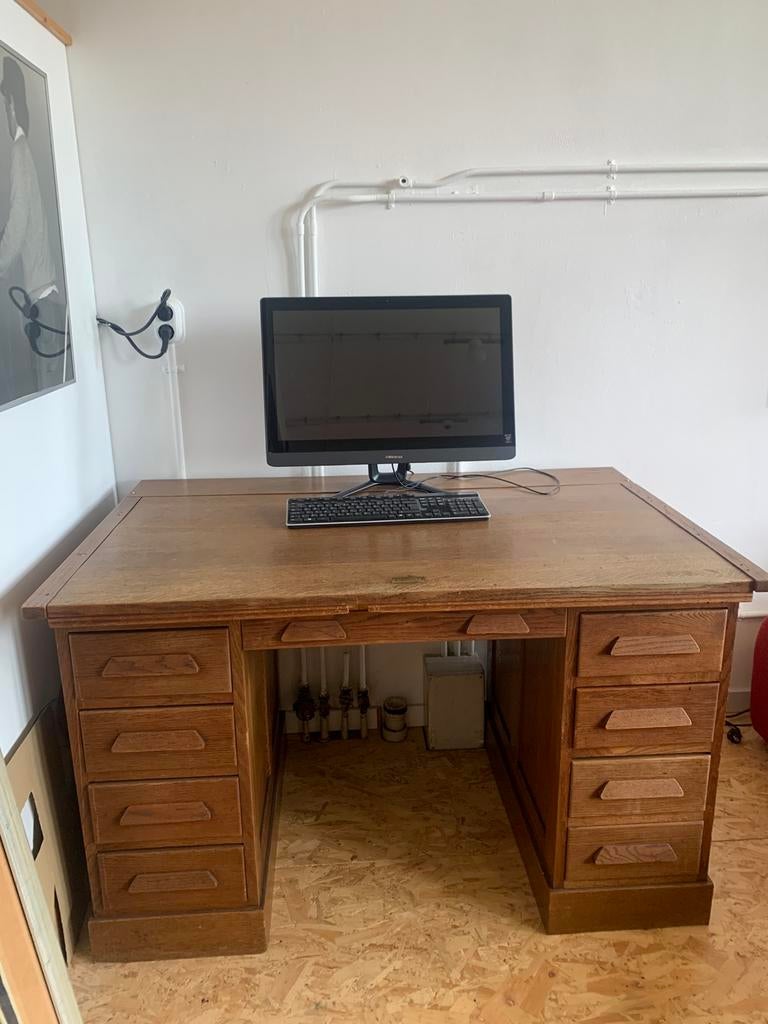 Oud bureau massief eikenhout, Ophalen