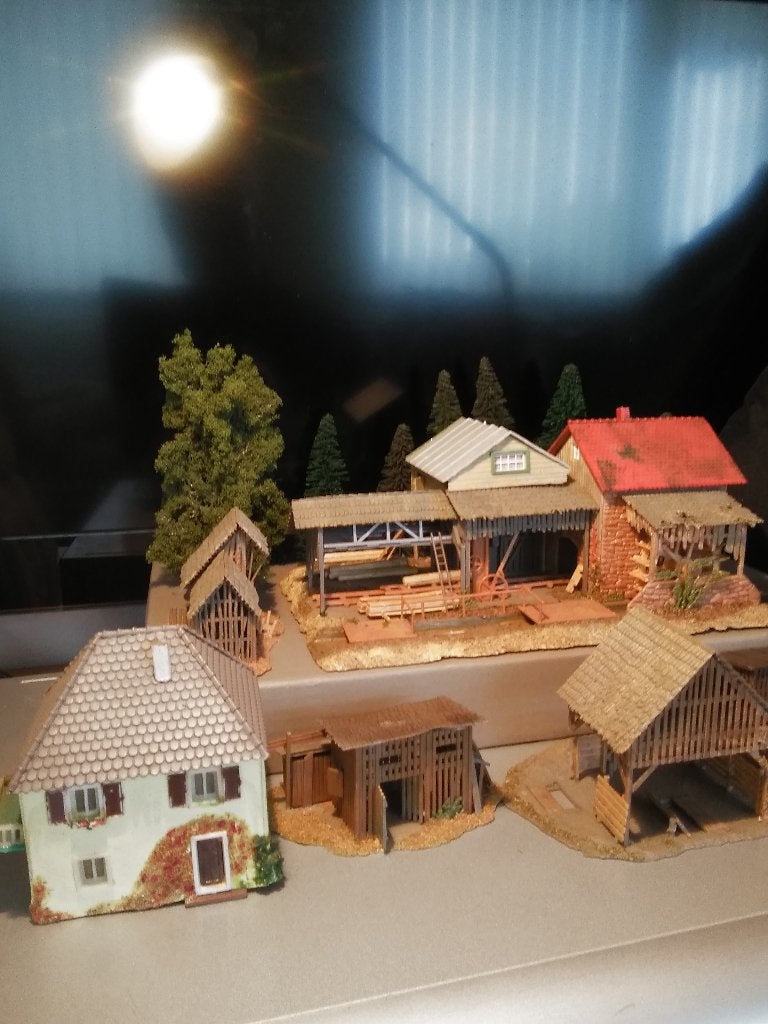 HO huisjes, bomen, diversen, Ophalen of Verzenden, Gebruikt, 1:32 tot 1:50