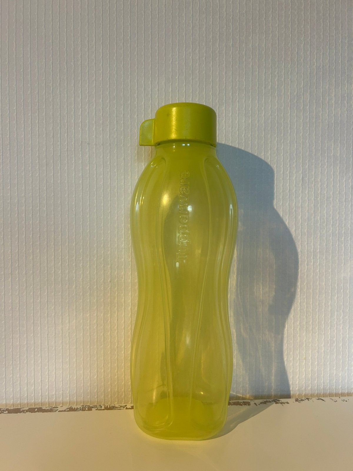 Tupperware Eco Easy drinkfles. 750ml, Huis en Inrichting, Keuken | Tupperware, Ophalen of Verzenden