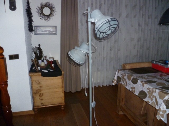 2 lamp's staande schemerlamp, Huis en Inrichting, Lampen | Vloerlampen, Ophalen, Studio look, E27 (groot), Zo goed als nieuw