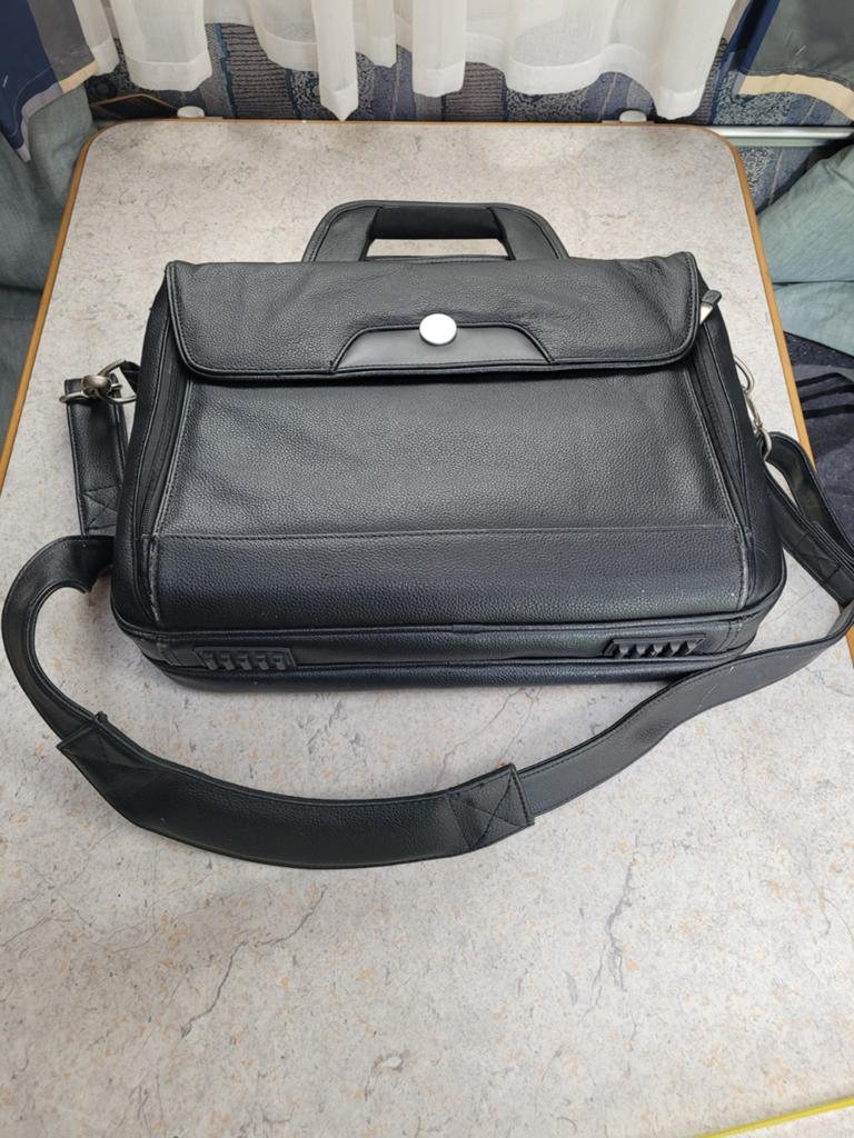 Leren Dell laptoptas / aktetas met schouderband - Zwart, Onbekend, Zwart, Overige maten, Ophalen of Verzenden