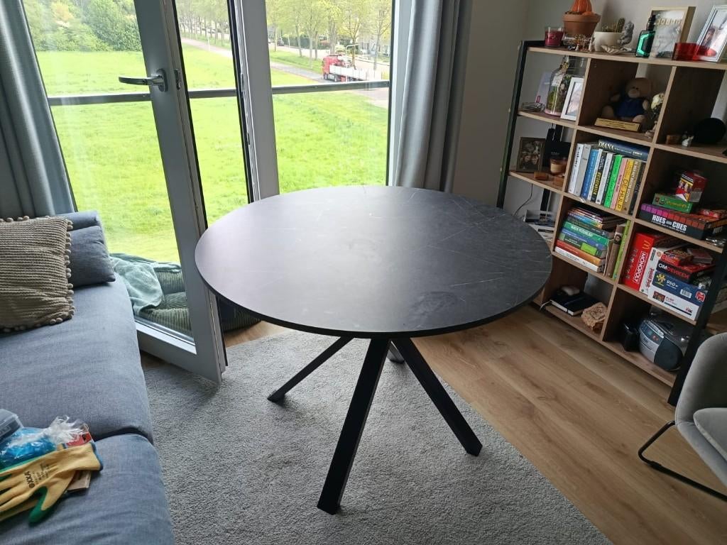 Eettafel (rond) (IKEA), Huis en Inrichting, Tafels | Eettafels, Zo goed als nieuw, 100 tot 150 cm, 100 tot 150 cm, Vier personen
