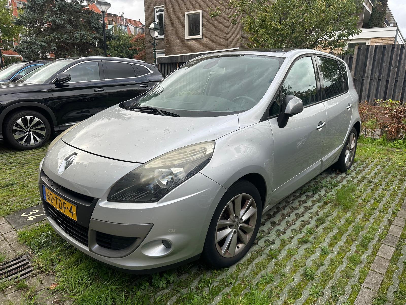 Renault Scénic TCe 2012 | APK 2027 | Panoramadak | Trekhaak, Auto's, Voorwielaandrijving, 1295 kg, 4 cilinders, 75 €/maand
