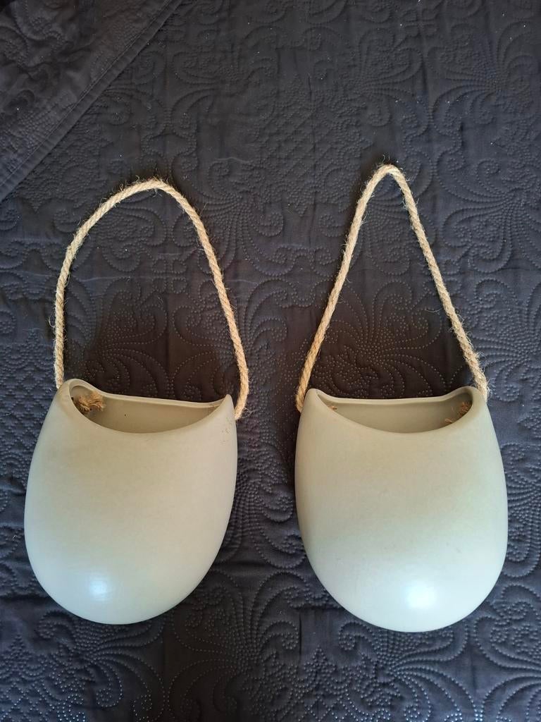 2 hang bloempotten bloempotten potten van steen en jutte, Rond, Ophalen of Verzenden, Aardewerk, Minder dan 40 cm