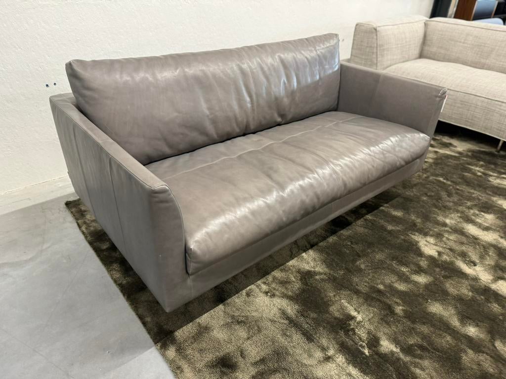 Als nieuw Montis Axel 2,5 Zits Bank Rancho leer Design l159, Tweepersoons, Zo goed als nieuw, Rechte bank, Montis
