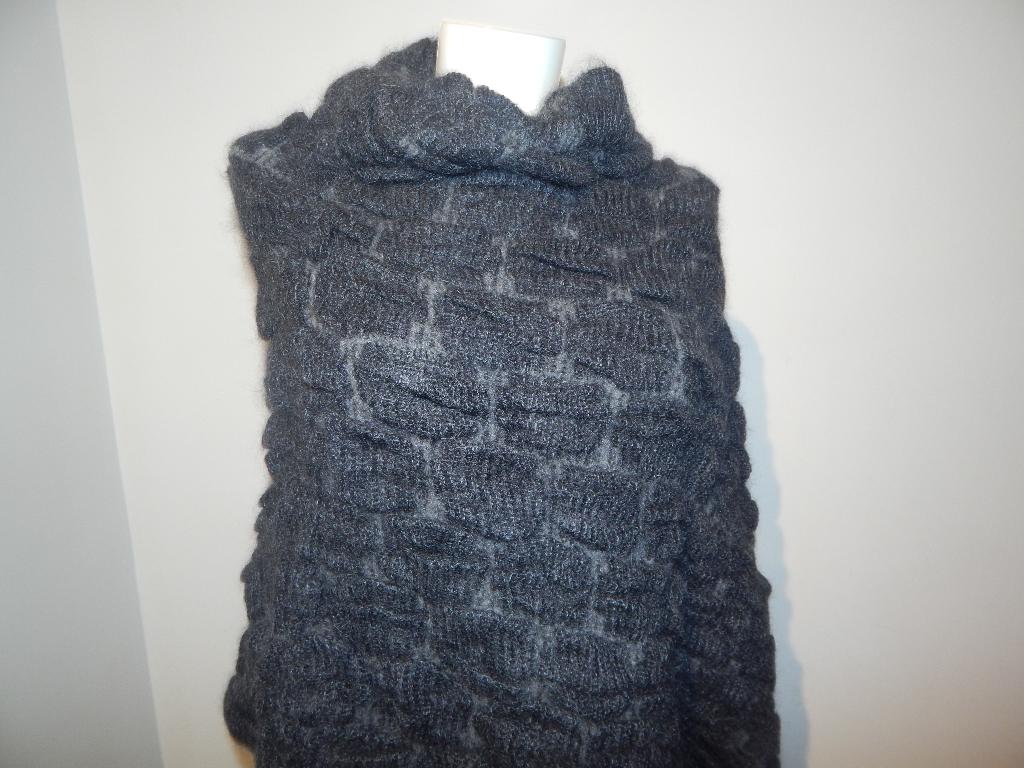 Sarah Pacini poncho fine mohair merino kol motief one size, Kleding | Dames, Verzenden, Sarah Pacini, Maat 42/44 (L), Zo goed als nieuw