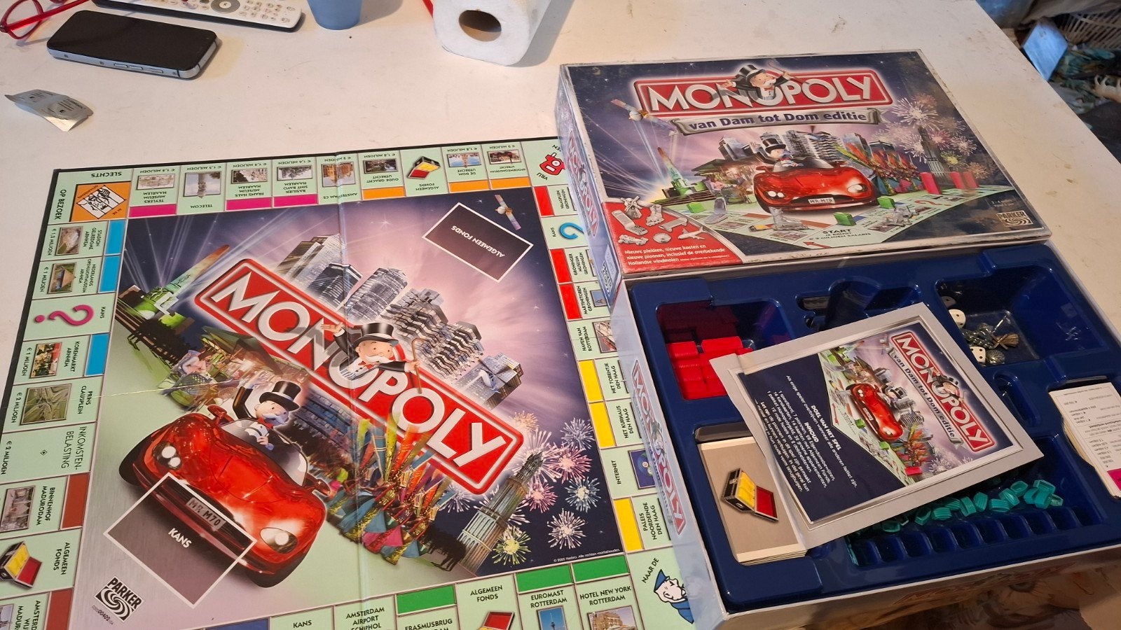 monopoly van dam tot dom, Vijf spelers of meer, Ophalen of Verzenden, Zo goed als nieuw, Parker