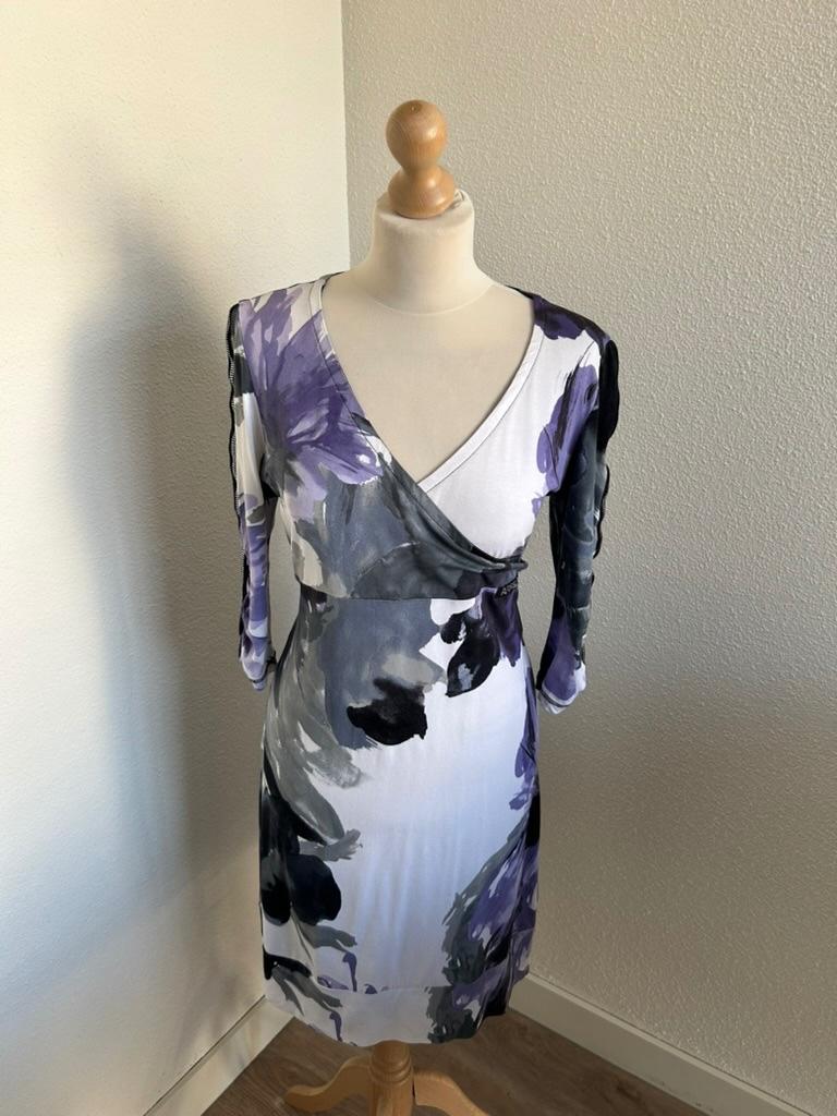 AirField maat 40 bloemen paars classy jurkje 3123, Kleding | Dames, Jurken, Maat 38/40 (M), AirField, AirField, Paars