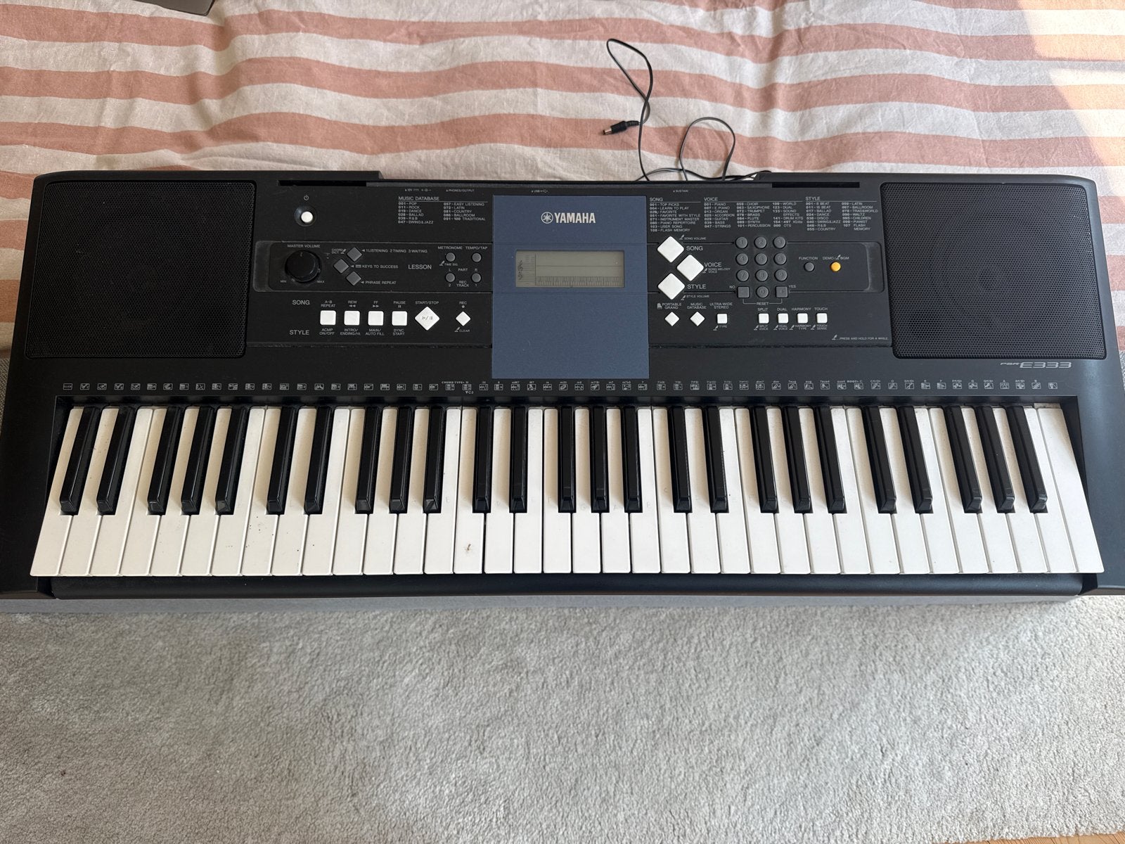 Yamaha PSR-E333 keyboard - Ideaal voor beginners, Yamaha, Ophalen of Verzenden, Aanslaggevoelig, 61 toetsen