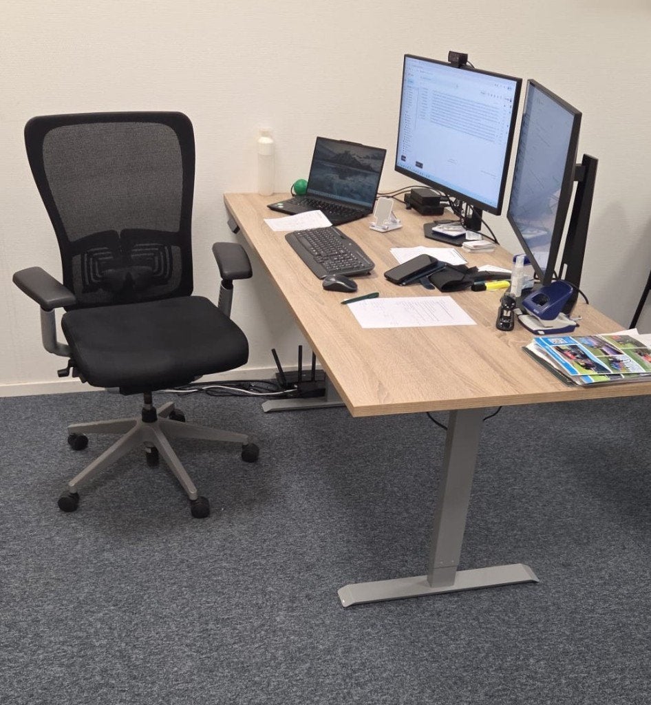 Zit-sta bureau + stoel; vergadertafel + 6 stoelen; Rolkastje, Huis en Inrichting, Ophalen, Zit-sta bureau, Hout, 180 cm