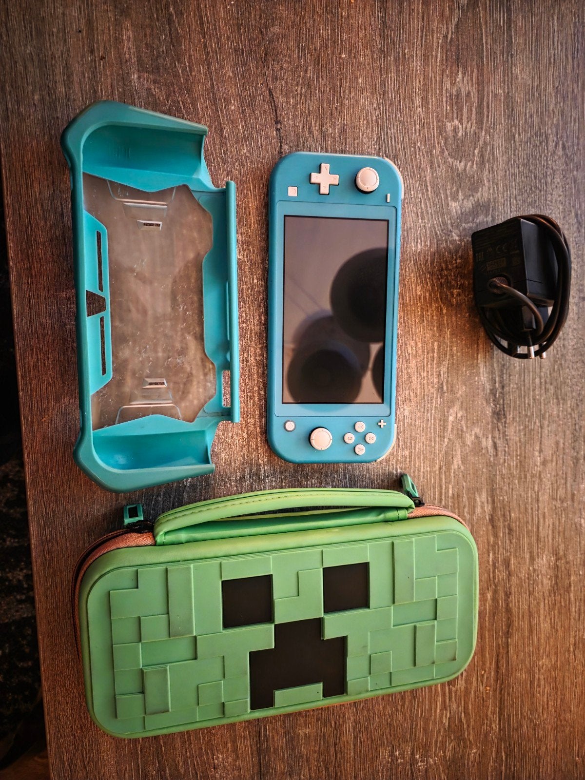 Blauwe Nintendo Switch Lite in uitstekende staat., Ophalen of Verzenden, Zo goed als nieuw, Zonder controller, Switch Original