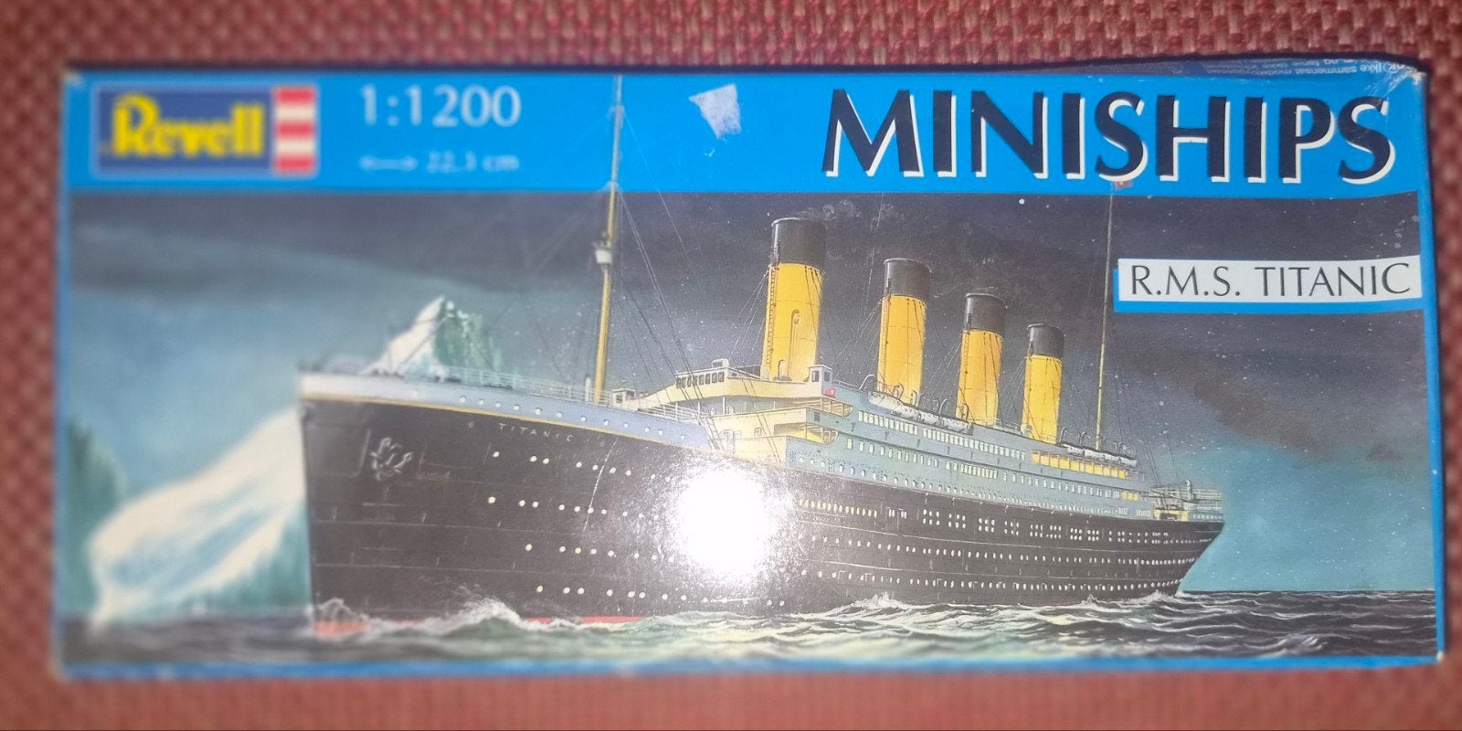 Revell Miniships R.M.S. Titanic Bouwpakket 1:1200, Hobby en Vrije tijd, Ophalen of Verzenden