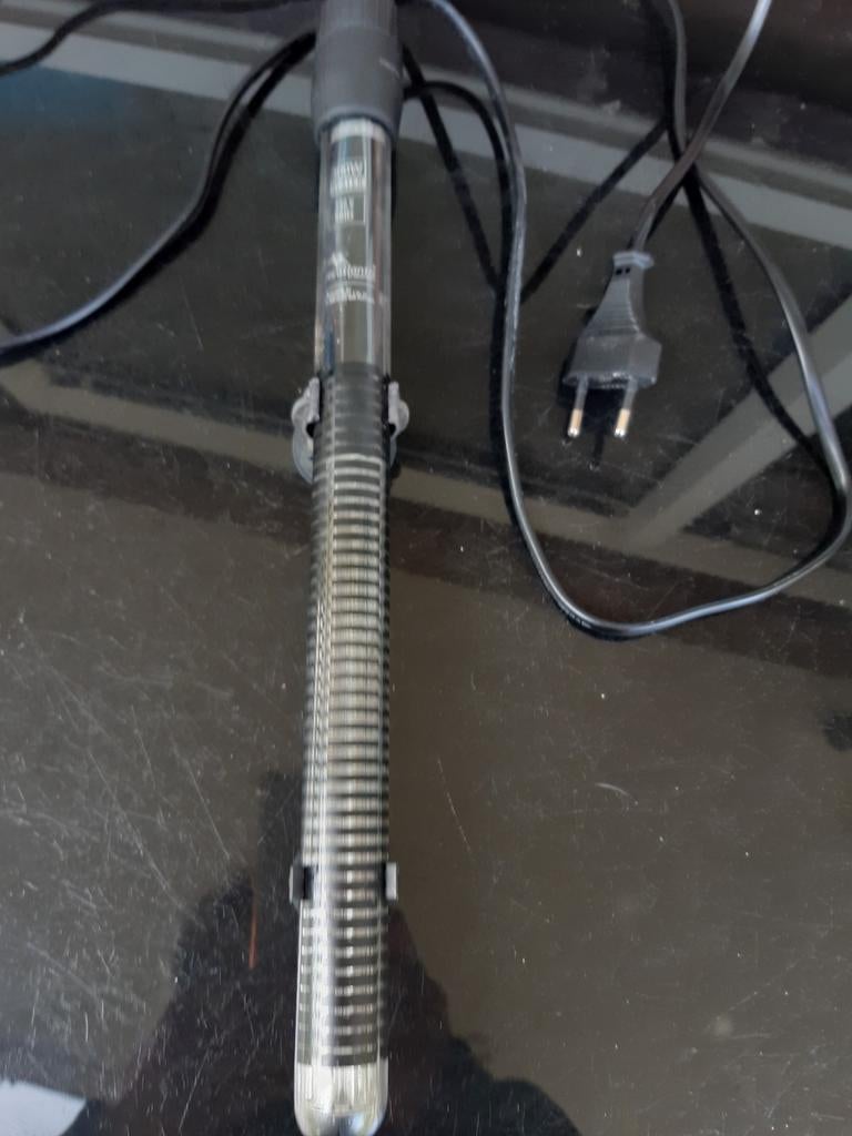 2x aquarium heaters 300 watt, Dieren en Toebehoren, Vissen | Aquaria en Toebehoren, Ophalen of Verzenden, Verlichting of Verwarming