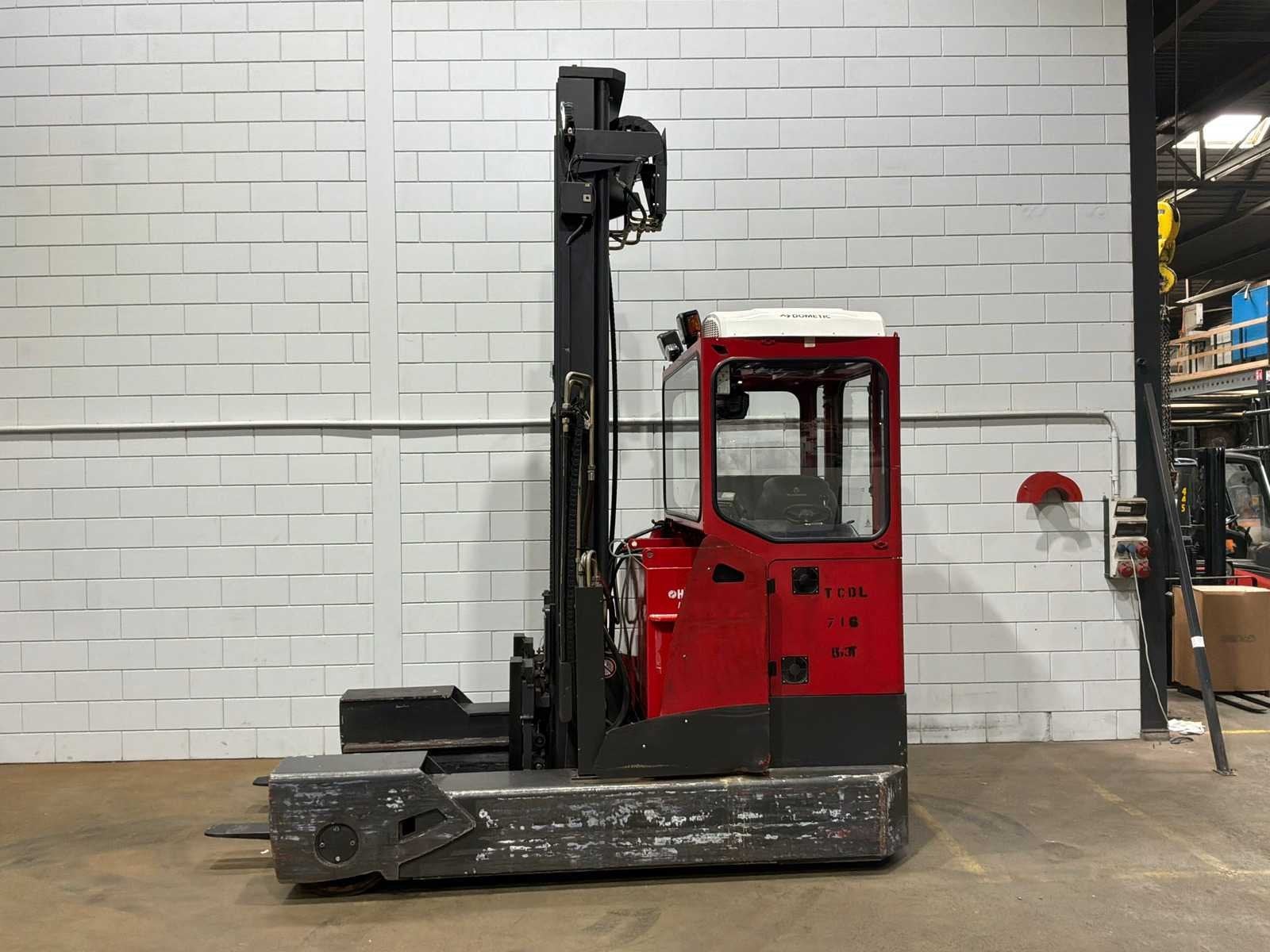 Hubtex - 2007 - ESW 6000 Q - Reach truck, Zakelijke goederen, Machines en Bouw | Heftrucks en Intern transport, Elektrisch, Reachtruck