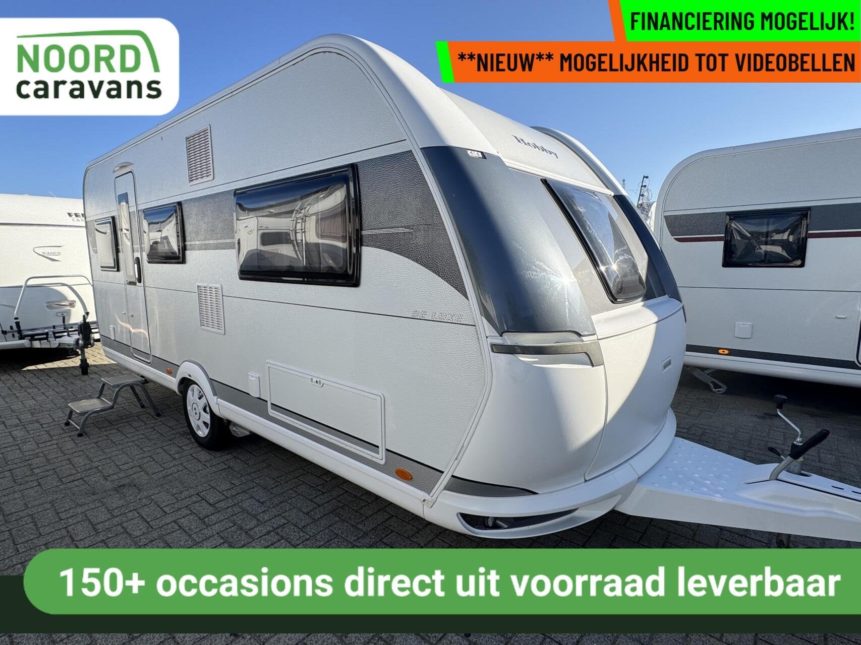 Hobby 495 UL DE LUXE, ENKELE BEDDEN, RONDZIT, MOVER, 1750 KG, Rondzit, Hobby, 7 tot 8 meter, Bedrijf