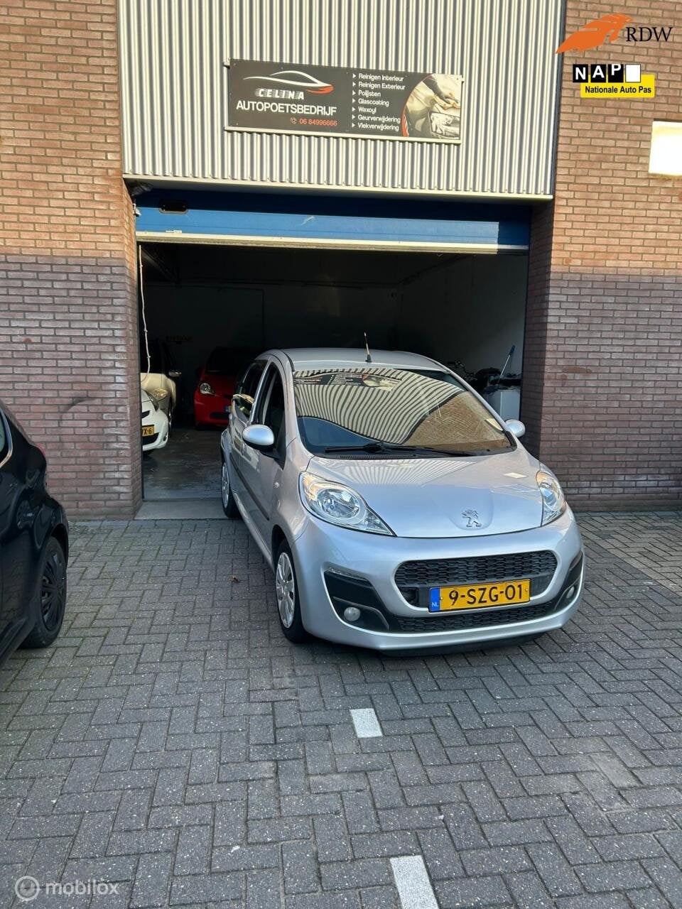 Peugeot 107 1.0 Active, Voorwielaandrijving, Euro 5, Gebruikt, 4 stoelen