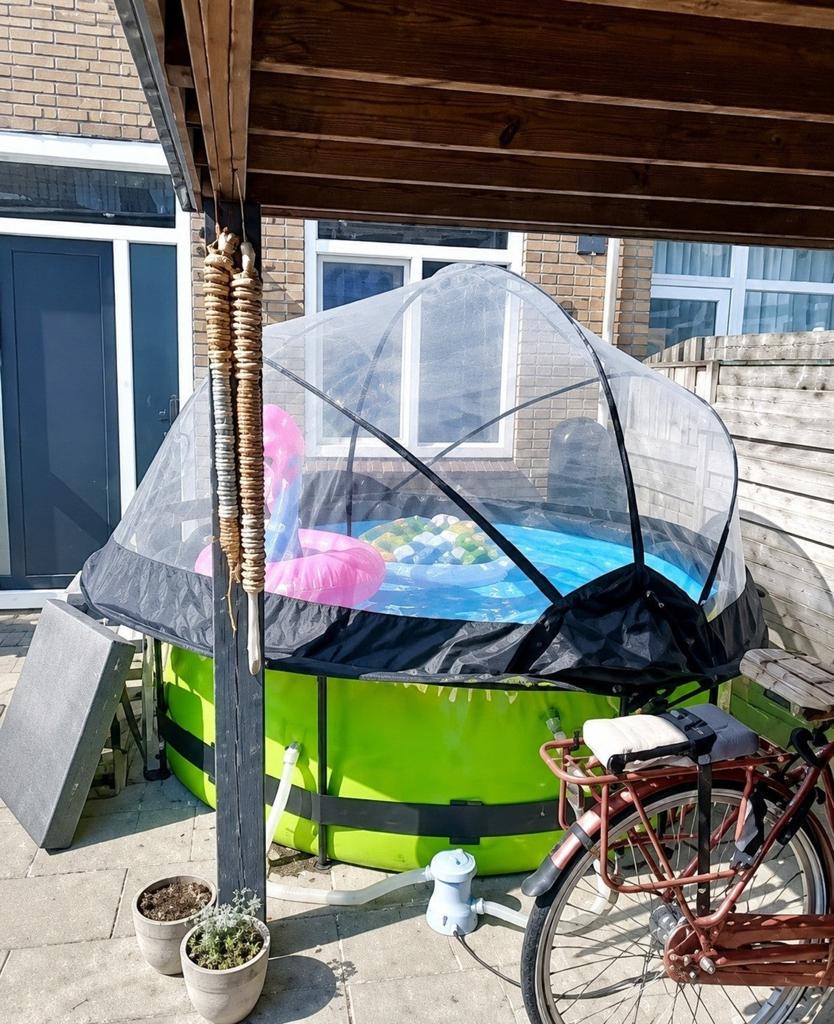 Zwembad met overkapping 244rond, Ophalen, Rond, Zo goed als nieuw, Opzetzwembad