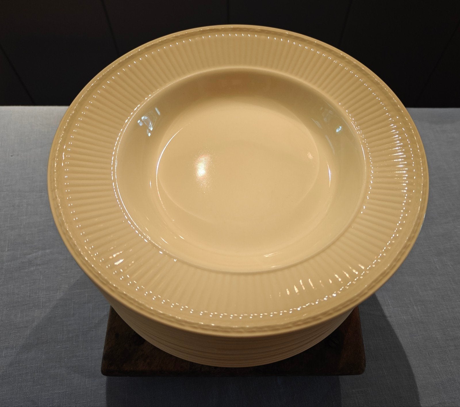 Wedgwood queens ware edme diepe borden 12,50 per stuk, Huis en Inrichting, Ophalen of Verzenden, Zo goed als nieuw, Aardewerk
