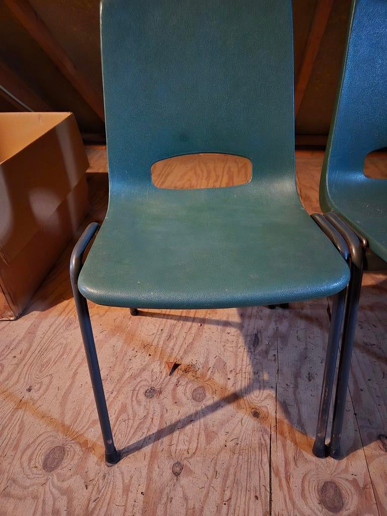 Vintage Eromes stapelbare en koppelbare stoelen, Huis en Inrichting, Stoelen, Ophalen