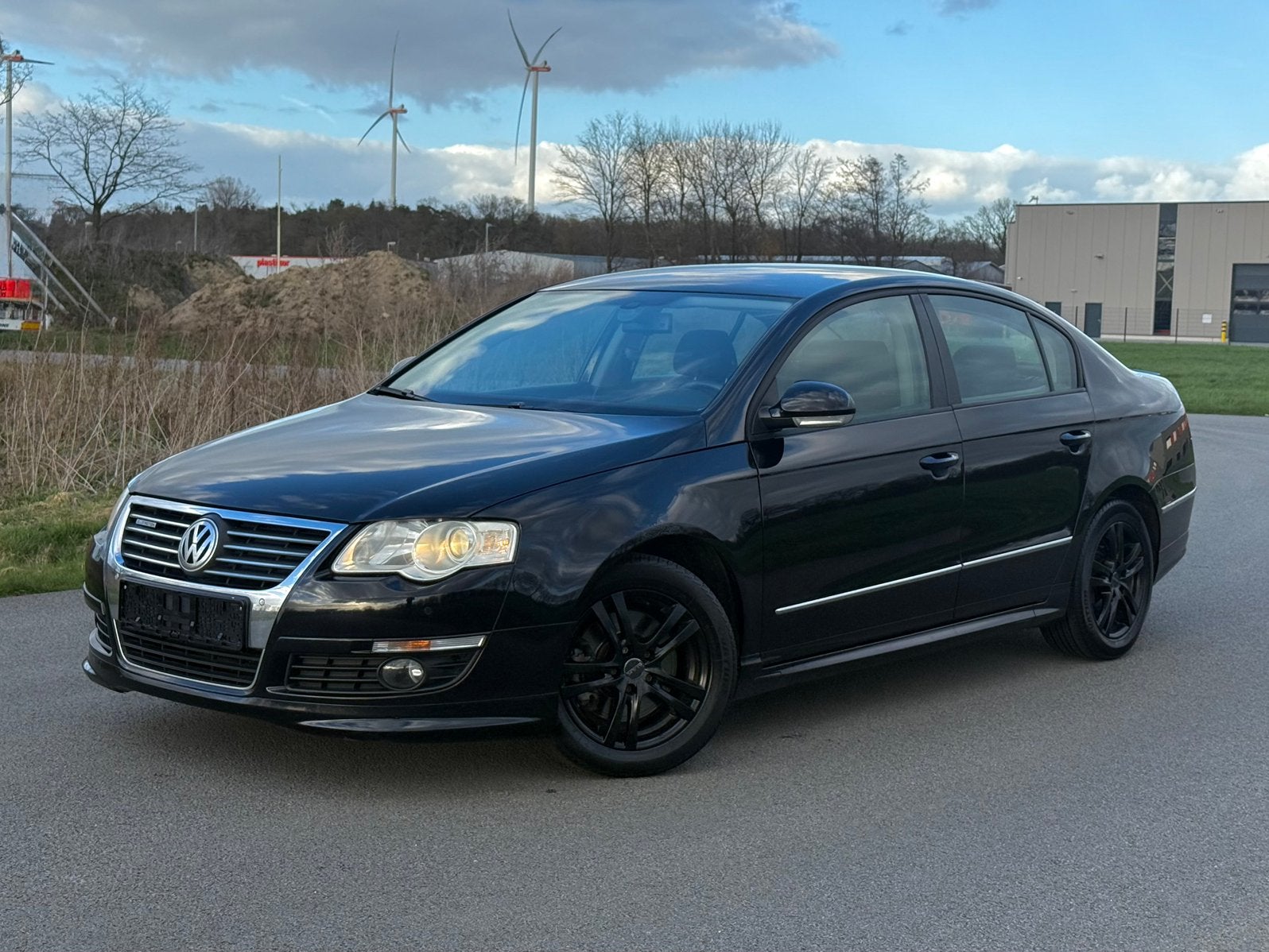 Volkswagen Passat 1.6 TDI Bluemotion Euro 5, Auto's, Voorwielaandrijving, Euro 5, Zwart, 4 cilinders