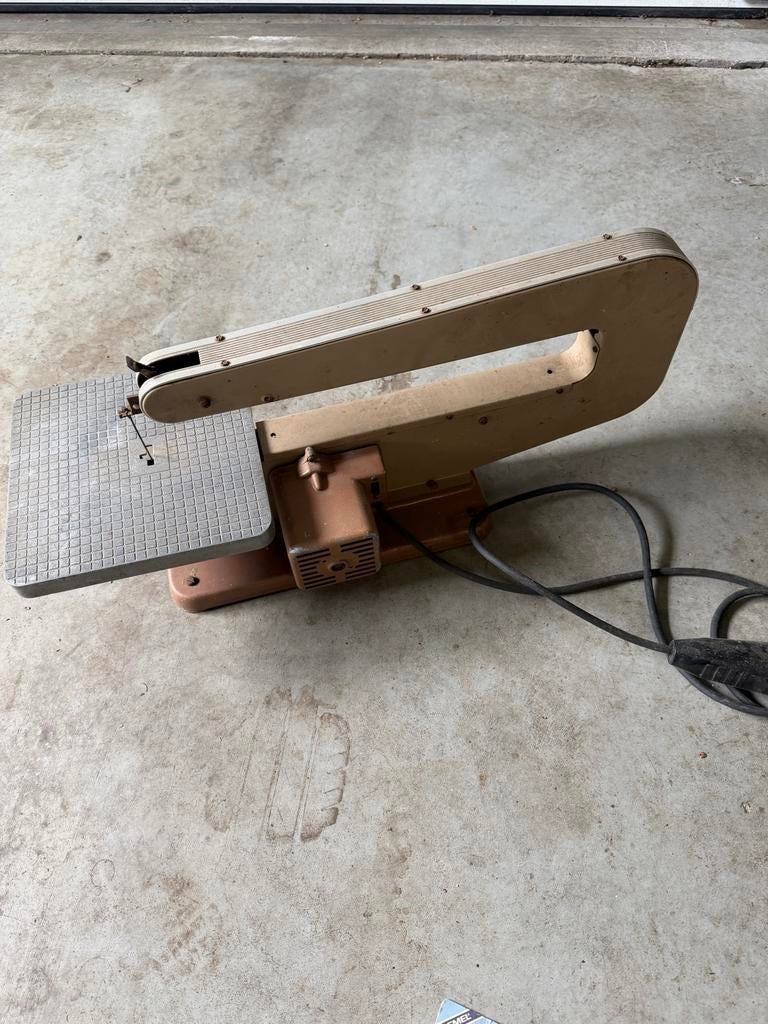Elektrische figuurzaag met extra zaagjes, Ophalen, Minder dan 30 mm, Gebruikt, Figuurzaag