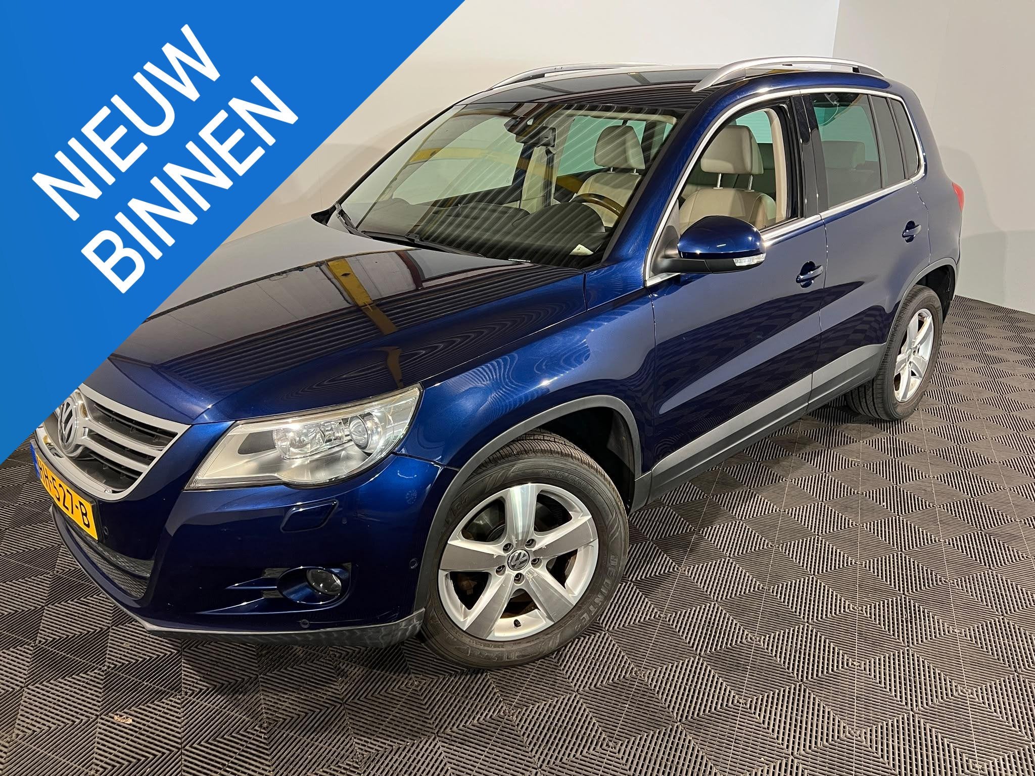 Volkswagen Tiguan 1.4 TSI Track&Field 4Motion, Auto's, 13 km/l, Euro 5, Stof, Gebruikt