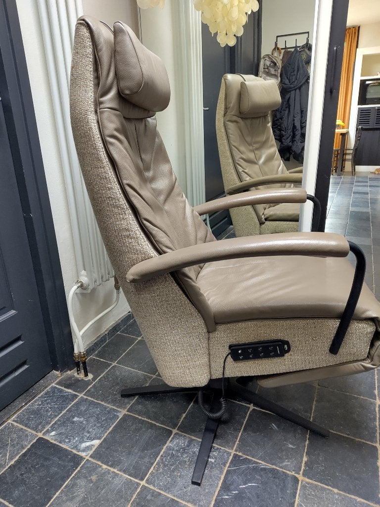 sta op stoel, Huis en Inrichting, Relax fauteuil, 75 tot 100 cm, Ophalen of Verzenden, Zo goed als nieuw