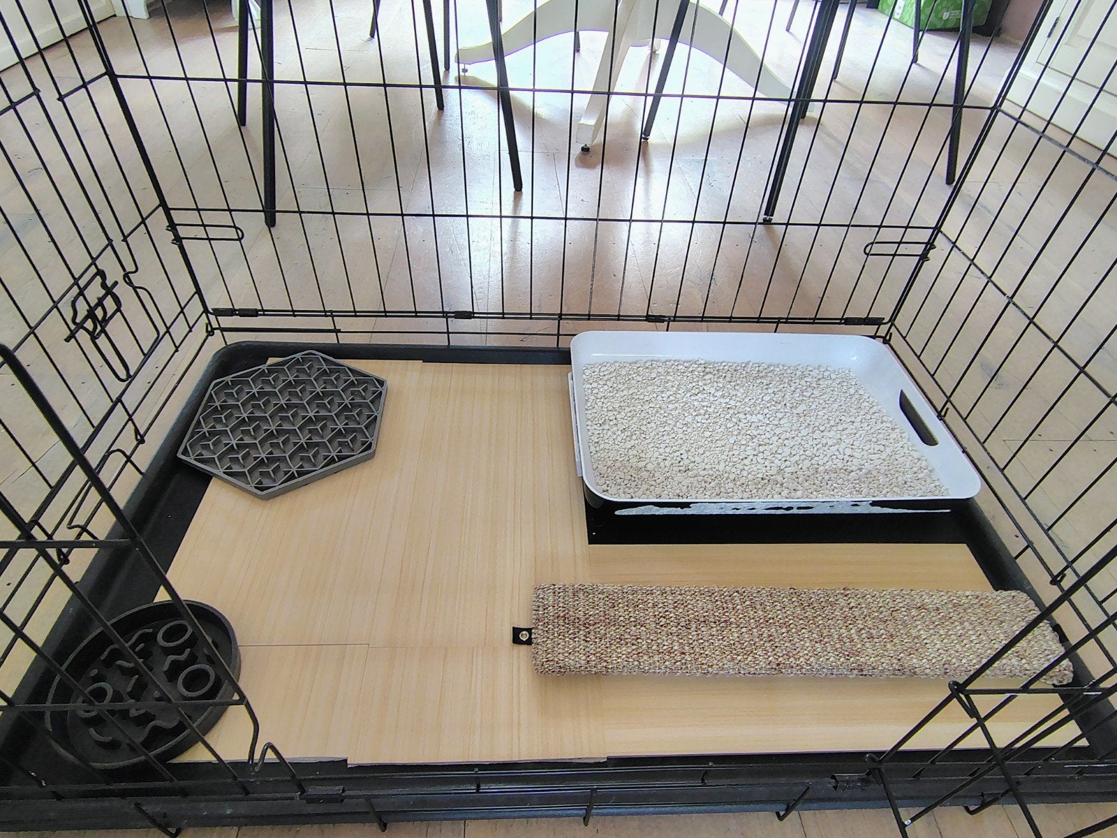 Bench voor katten, Dieren en Toebehoren, Hondenhokken, Ophalen of Verzenden, 110 cm of meer