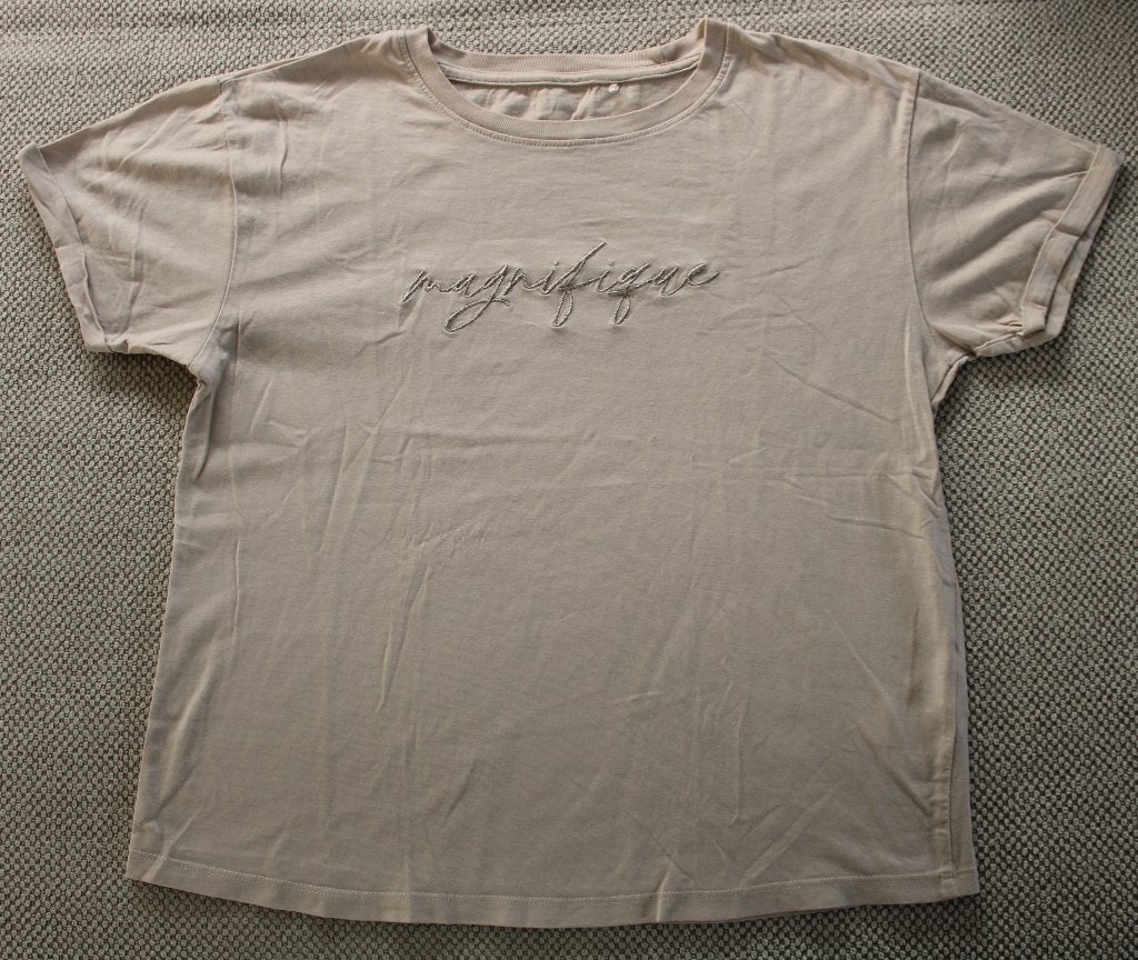 T-shirt van Revelation maat S, Maat 38/40 (M), Beige, Ophalen of Verzenden, Korte mouw