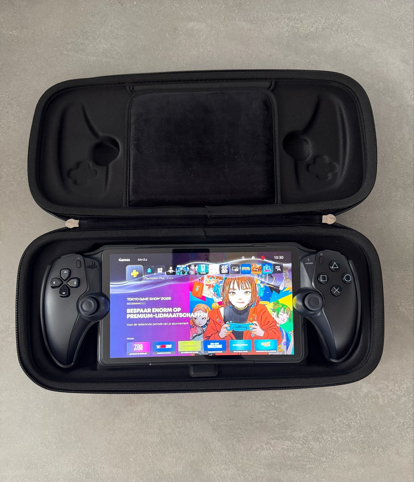 PlayStation Portal + Spigen case & screen protector