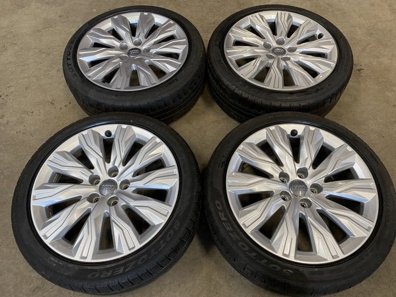 18 inch originele velgen + winterbanden Audi A4 B9 8W0071498, 18 inch, Gebruikt, -, -