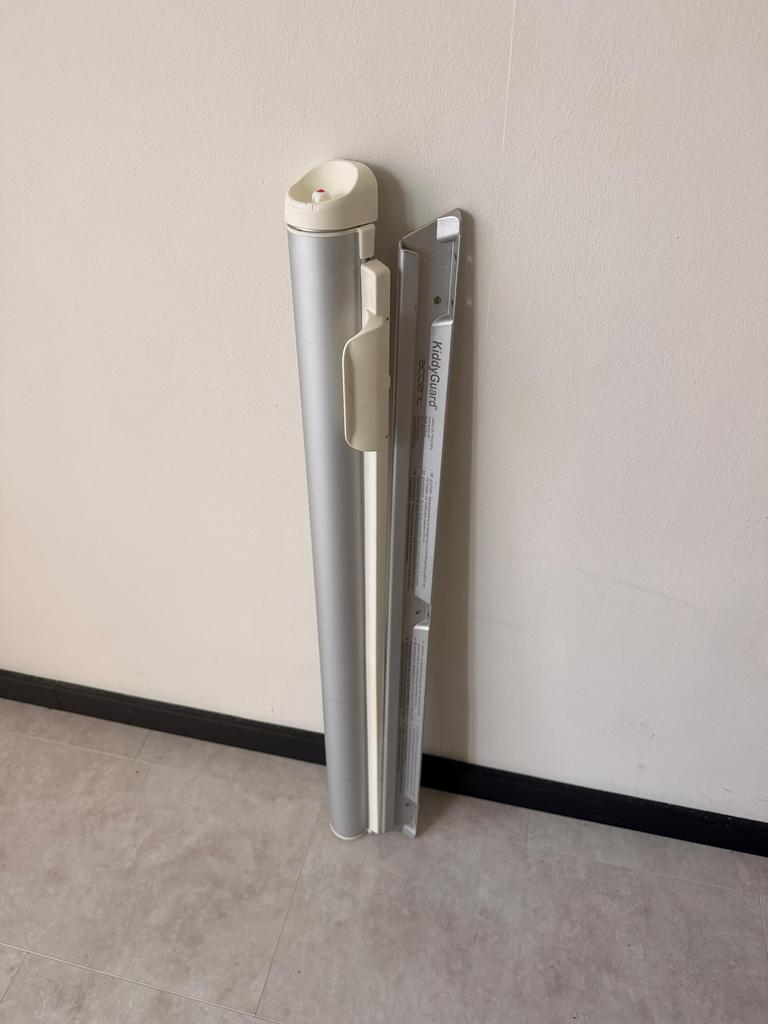 Rolbare traphekje KiddyGuard, Ophalen, Zo goed als nieuw
