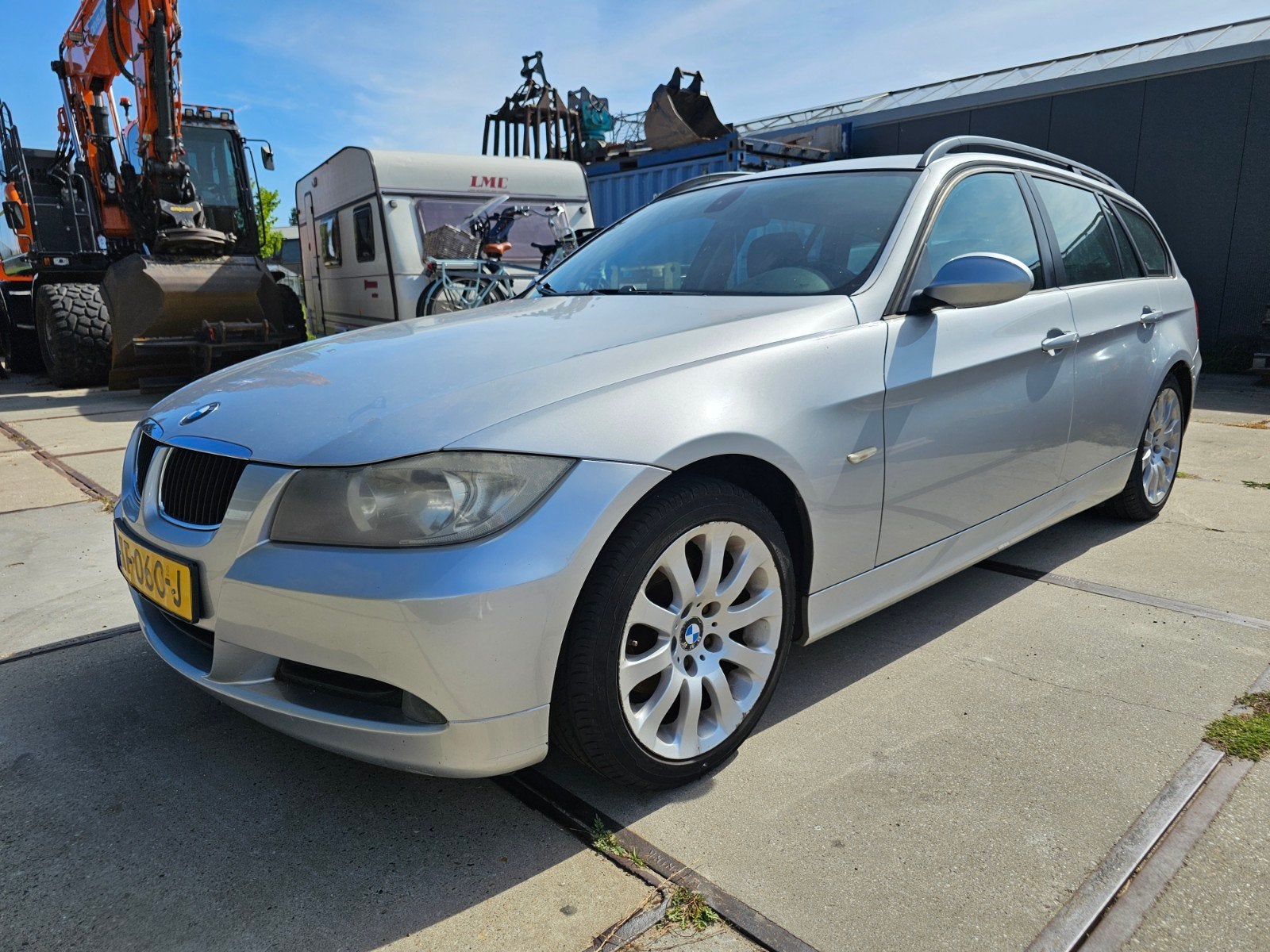 BMW 3-Serie 2.0 318 I Touring 2006 Grijs, 13 km/l, Achterwielaandrijving, Zwart, 4 cilinders