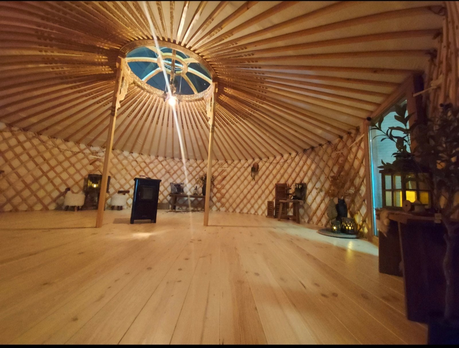 Yurt 6 meter diameter, Ophalen, Nieuw