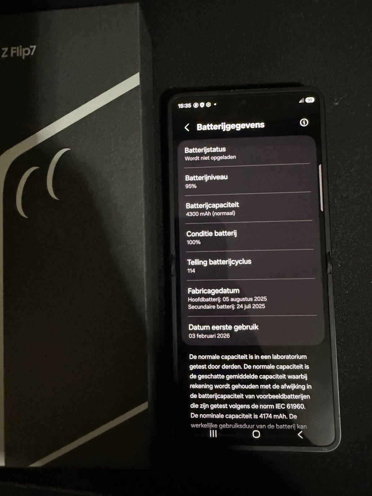 Samsung galaxy Z flip7 5G 512GB Jet black met GARANTIE!, Zwart, Zo goed als nieuw, Galaxy Z Flip, 512 GB