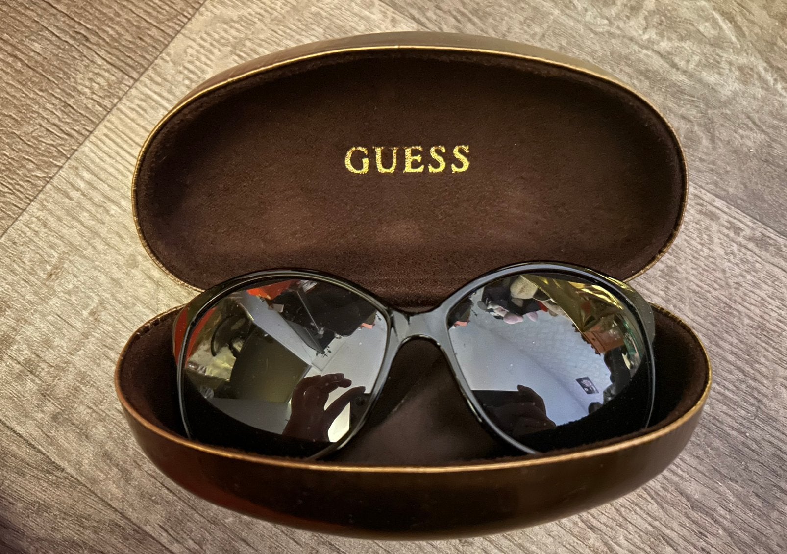 Guess dames zonnebril zwart, Ophalen of Verzenden, Nieuw, Zonnebril