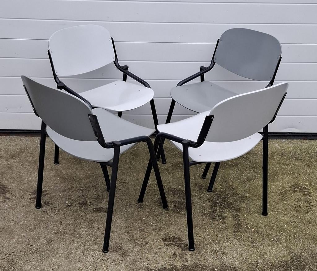 59 x Eromes schoolstoelen kantine stoelen horeca zaal cafe, Huis en Inrichting, Stoelen, Ophalen of Verzenden, Zo goed als nieuw