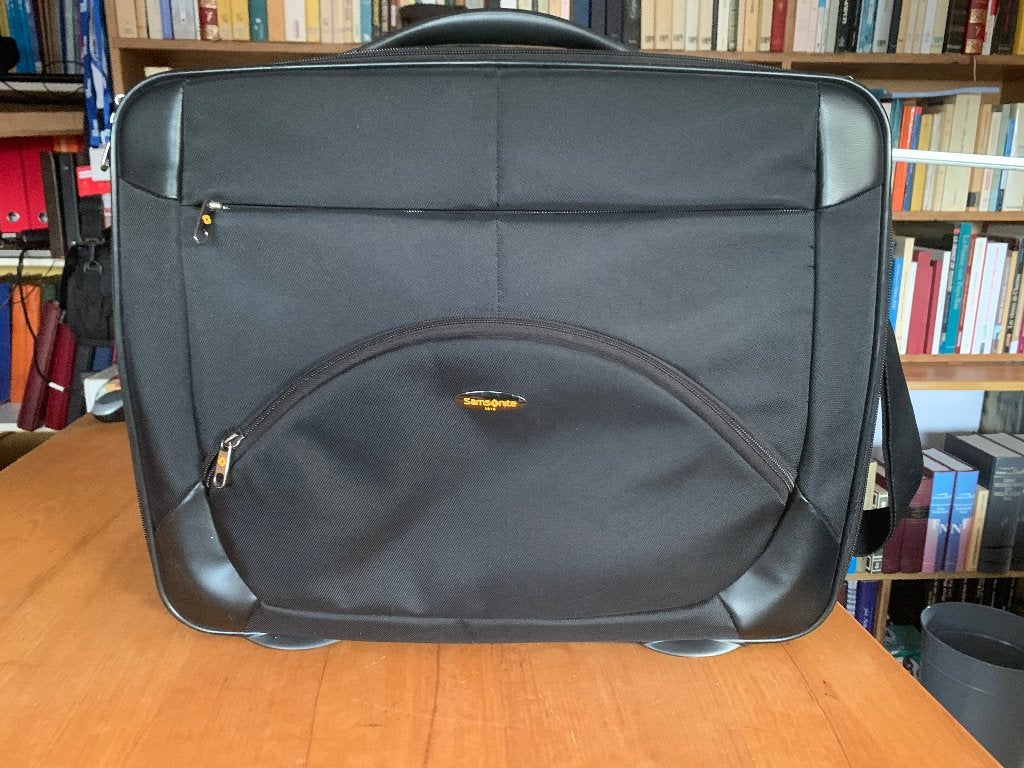 Samsonite laptoptas, Computers en Software, Laptoptassen, 17 inch of meer, Ophalen of Verzenden, Zo goed als nieuw, Zwart