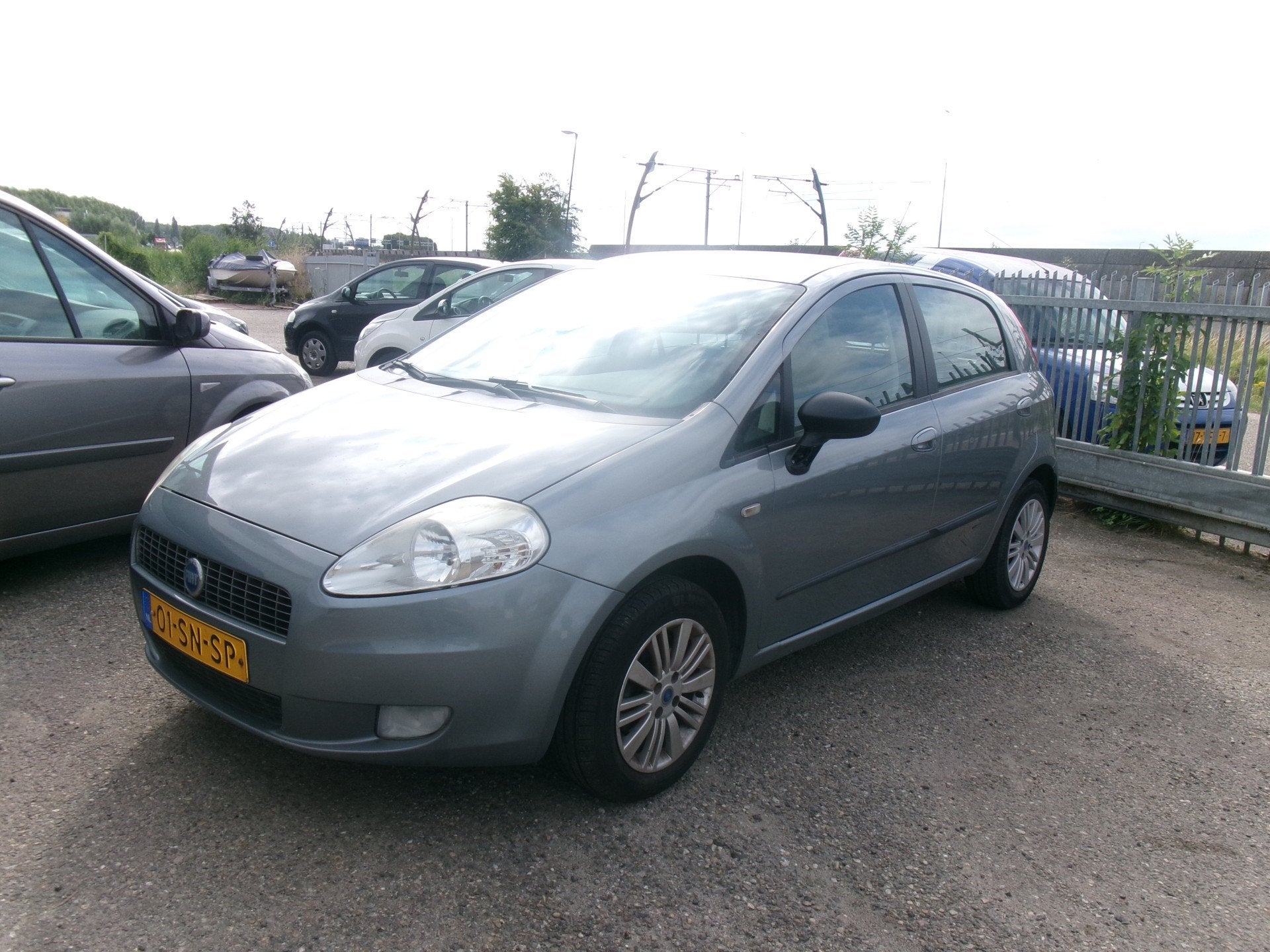 Fiat Grande Punto 1.4 Edizione (bj 2006), Auto's, Voorwielaandrijving, 4 cilinders, 400 kg, Grande Punto